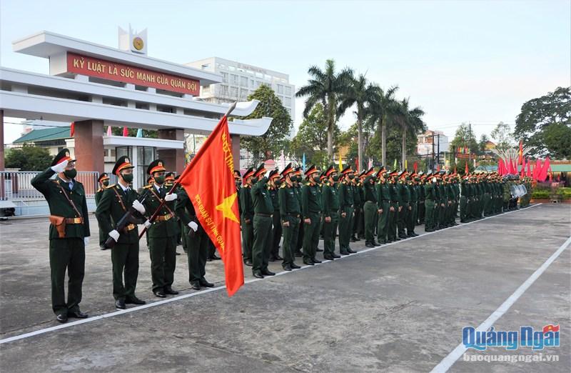 Bộ CHQS tỉnh tổ chức ra quân huấn luyện năm 2022