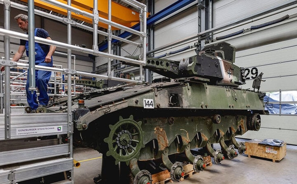 Quan chức châu Âu đề xuất chuyển ngành công nghiệp vũ khí sang thời chiến