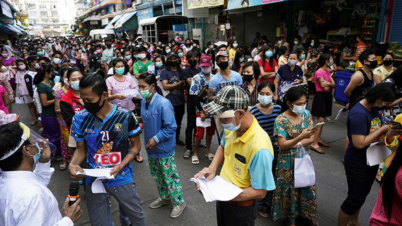 Một tỉnh hơn 1.000 người xét nghiệm dương tính, Thái Lan gặp 'ác mộng' dịp cuối năm