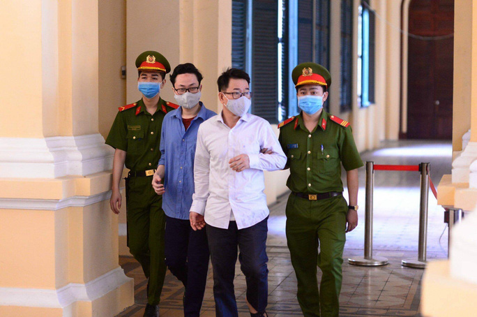 Cựu Phó Chánh án quận 4 Nguyễn Hải Nam nhận 17 tháng tù