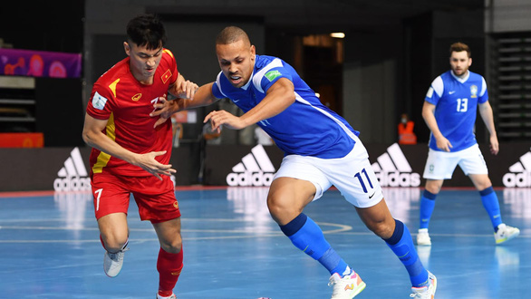 Việt Nam thua Brazil 1-9 ở trận ra quân Futsal World Cup 2021