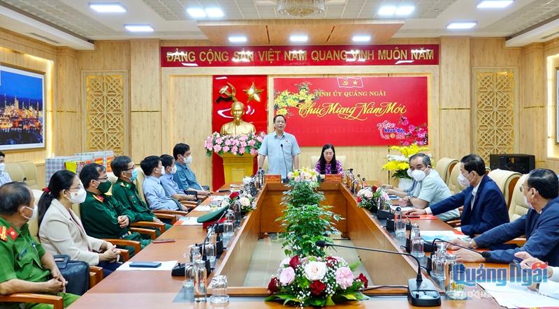 Phó Chủ tịch Quốc hội Trần Quang Phương thăm, chúc Tết tại Quảng Ngãi