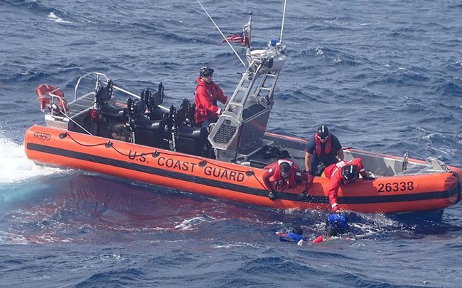 Tàu chở người di cư Cuba bị lật ngoài khơi bờ biển Florida, ít nhất một người thiệt mạng